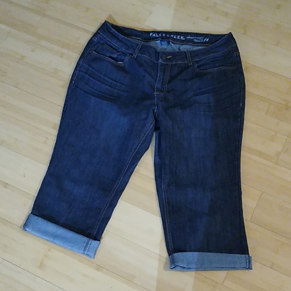 Ladies cropped jeans capris size 14